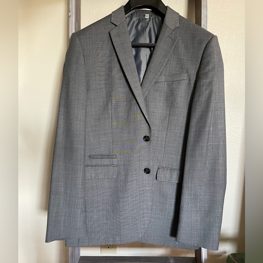 Express 3 Piece Suit | Charcoal Grey | 40 R